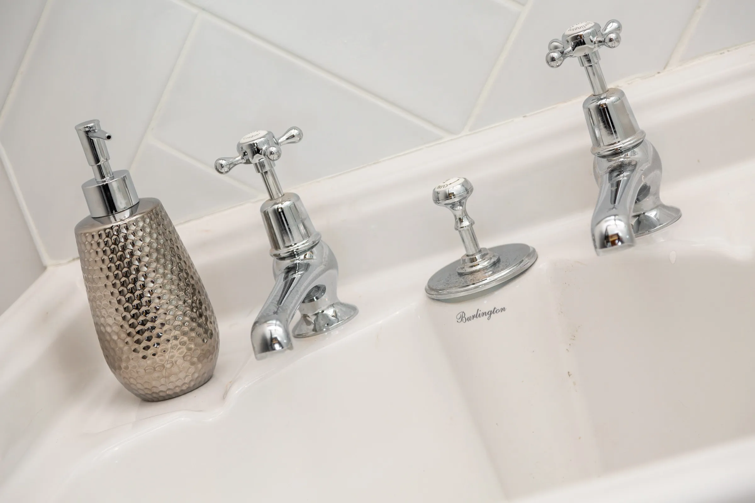 Traditional Burlington basin and cross-head taps